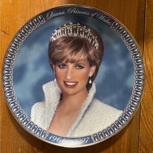 Diana Princess of Wales Commemorative Plate